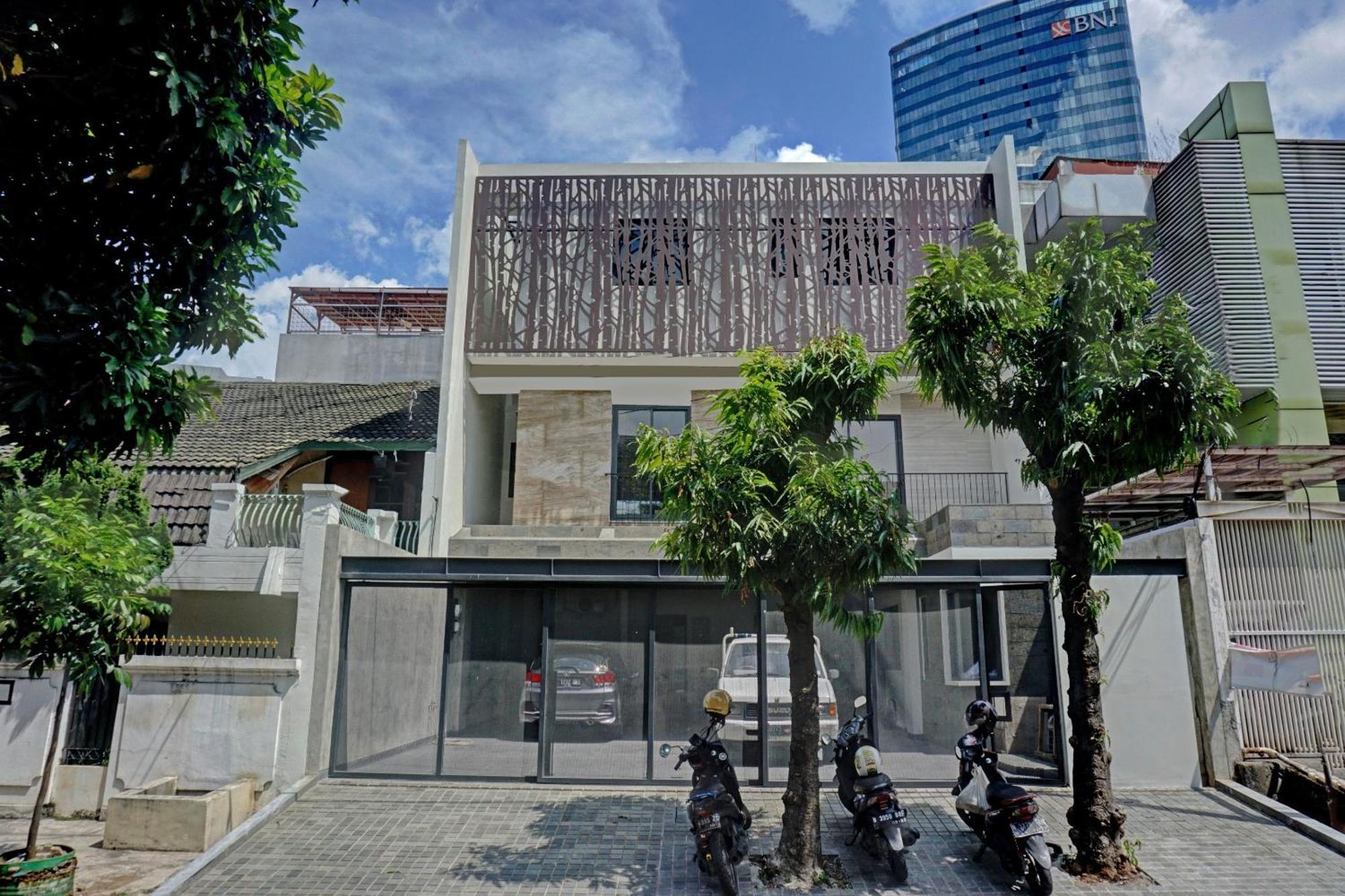Super Oyo Capital O 90635 Tango Juliet Residence Jakarta Exterior photo
